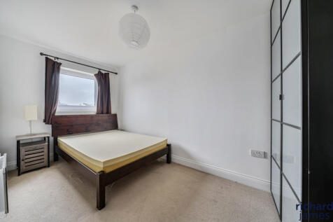 eb484bac843d474da123048c89700040