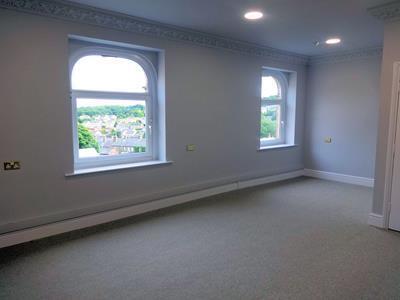 Office to rent Image 6