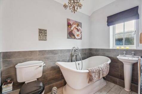 DSC06751-79f258a942cf1e4bac8bd9f9d5ea81a7 - 800px.