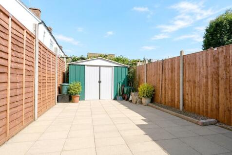 tidy_garden_profe...