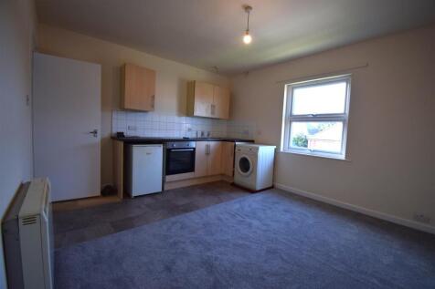 Kitchen and reception room.JPG