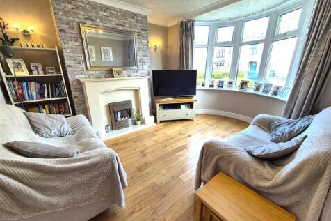 Front Lounge