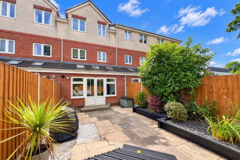 Rear Aspect