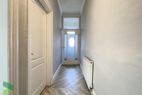 Queen Street, Hoddlesden, Darwen photo 3