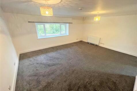 Flat 2, Worth House, Lower Washfield, EX16 photo 5