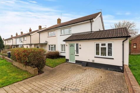 39 Gainsborough Gardens-58.jpg