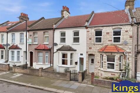 London, N9 - property photo