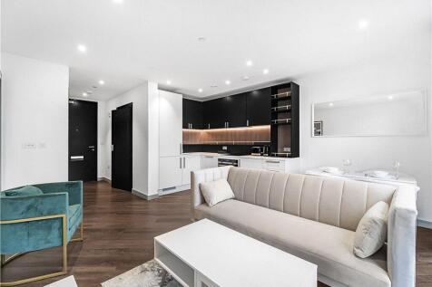 Reception/Kitcen