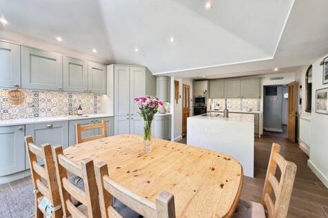 Kitchen/Din/Family