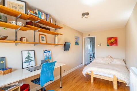 eastholme ave-42.jpg