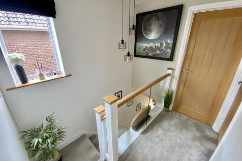 Bramleys Estate Agents - Fernhurst Road - Mirfield