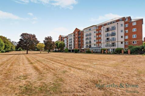 8701080-exterior11-800.jpg