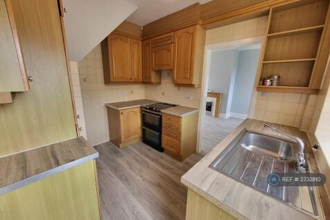 Forton Avenue, Bolton, BL2 photo 5