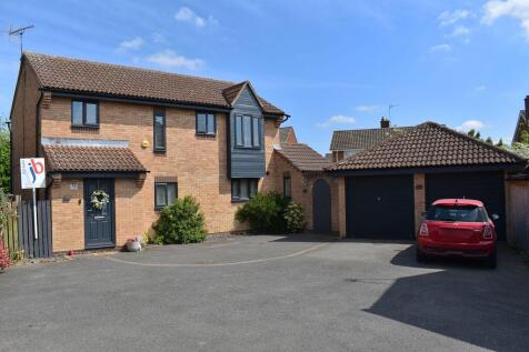 Newark, NG24 - property photo