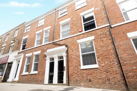 1-bed flat on 7 Cannon Street,  Preston, PR1, £1,100/mo