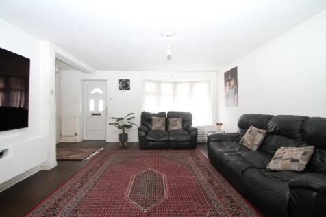 Lounge to Front