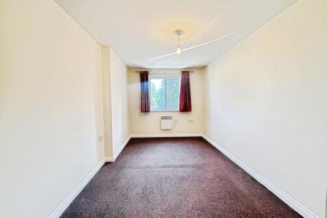 St Andrews Court Calcutta Road, Tilbury, RM18 photo 5