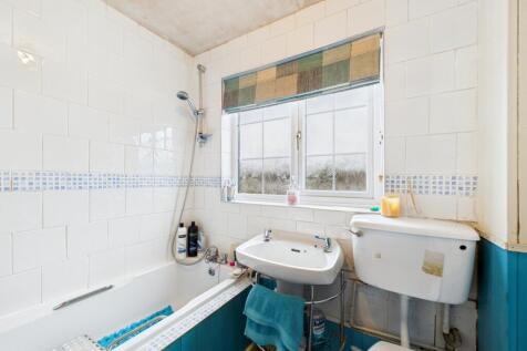 CAM05192G0-PR0167-STILL035