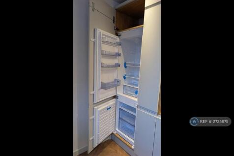New Fridge Freezer