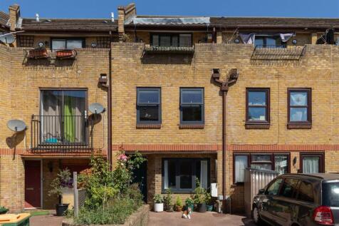 Clarence Road, E12
