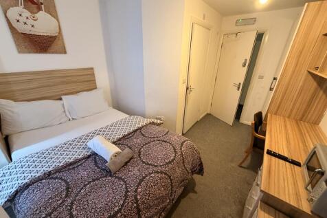 1 Bedroom Flat in NN2 7HG
