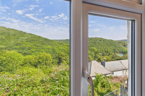 Looe, PL13 - property photo