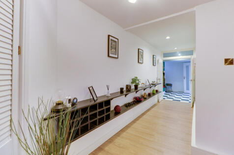 South Parade, Southsea OPTIONAL FURNISHINGS photo 3