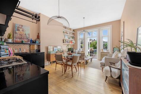 GFF, 5 Newburgh Road-2.jpg