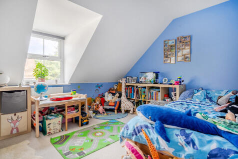 1334443-22-6899c8...