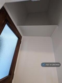 Outer Hallway Storage Area