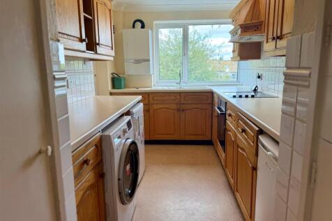 Kitchen_.jpg