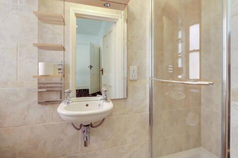 Bedroom 2 En-Suite