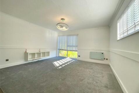 Lounge/Kitchen