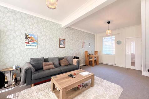 Ebrington Street, Garston, Liverpool, Merseyside, L19 photo 3