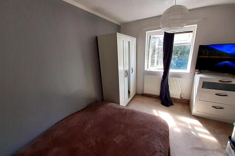 bedroom1