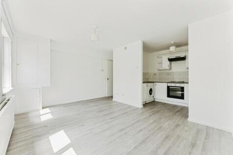 Reception/Kitchen