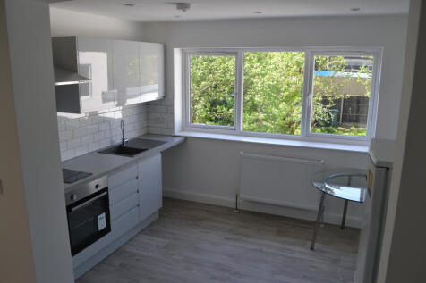 One-bedroom flat in Hendon