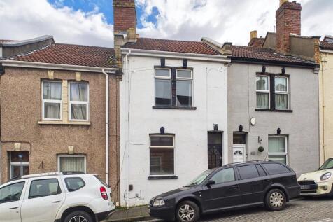 1 - Two-bedroom terraced house for Auction, Bedmin