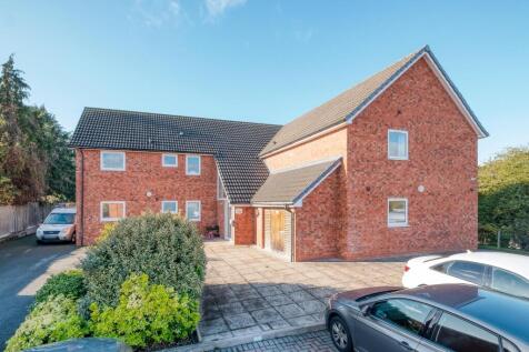 Redditch, B97 - property photo