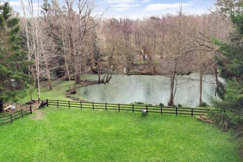 Gardens/Pond