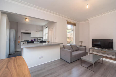 Midland Avenue, Lenton, Nottingham, NG7 2FD photo 2