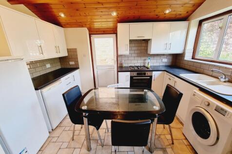 1 Lower Villiers Street, Leamington Spa photo 4
