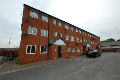2 Bedroom Flat in M27 4UA