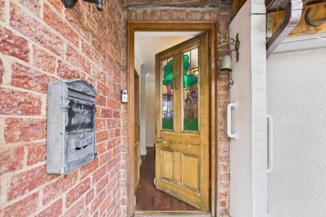 CAM03830G0-PR0223...