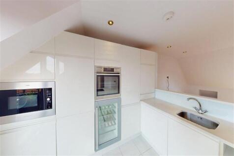 Dylan House, High Street, Epping, CM16 photo 4