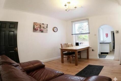 8 Kirkby Street, Lincoln, Lincolnshire, LN5 7TU photo 5