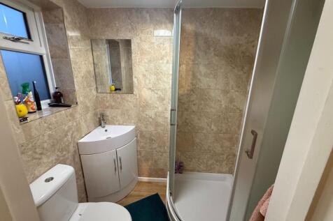 Room 4, Chartfield Road, CB1 photo 3