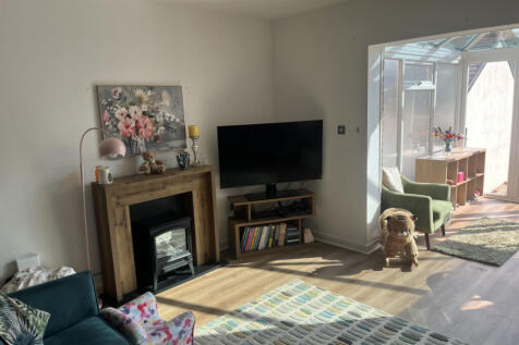 Sheffield, S20 - property photo