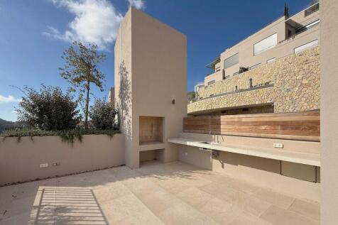 12-port andratx-Neubauhaus mit Panoramablick und Hafenblick-kaufen-aussenkueche