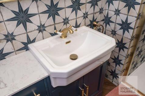 Bathroom Feature 